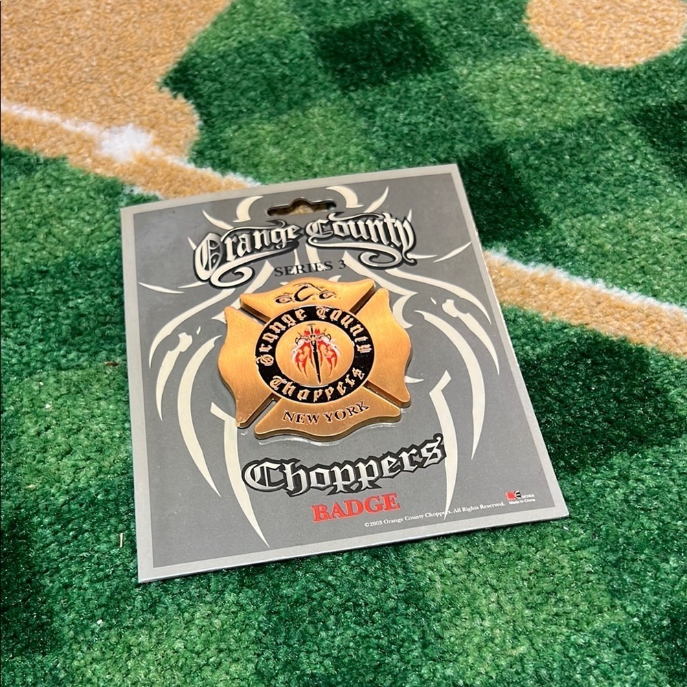 Vintage 2003 Orange County Choppers New York Series 3 Badge Hat Vest Pin on Card